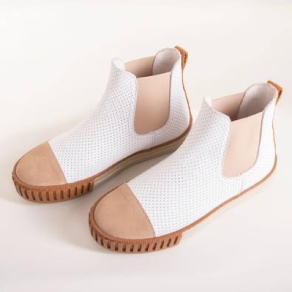 Farrutx Chelsea style bootie / Medusa model / size 41 / made in Spain